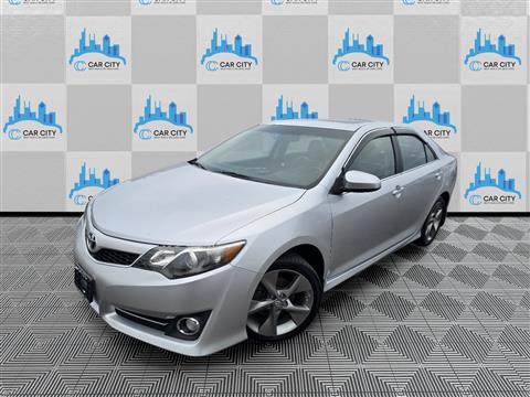 2014 Toyota Camry SE Sport