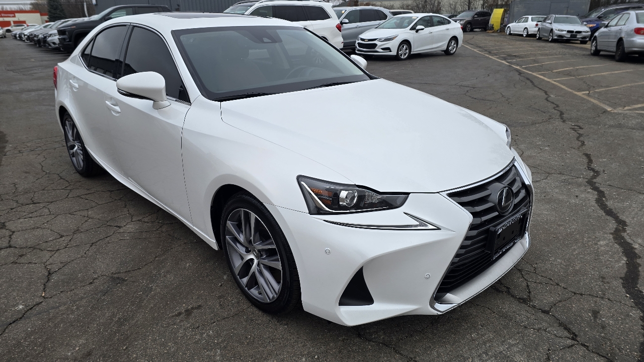 Lexus IS 300 AWD 2019
