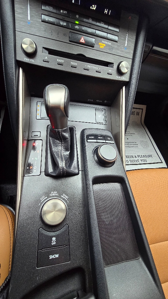 Lexus IS 300 AWD 2019