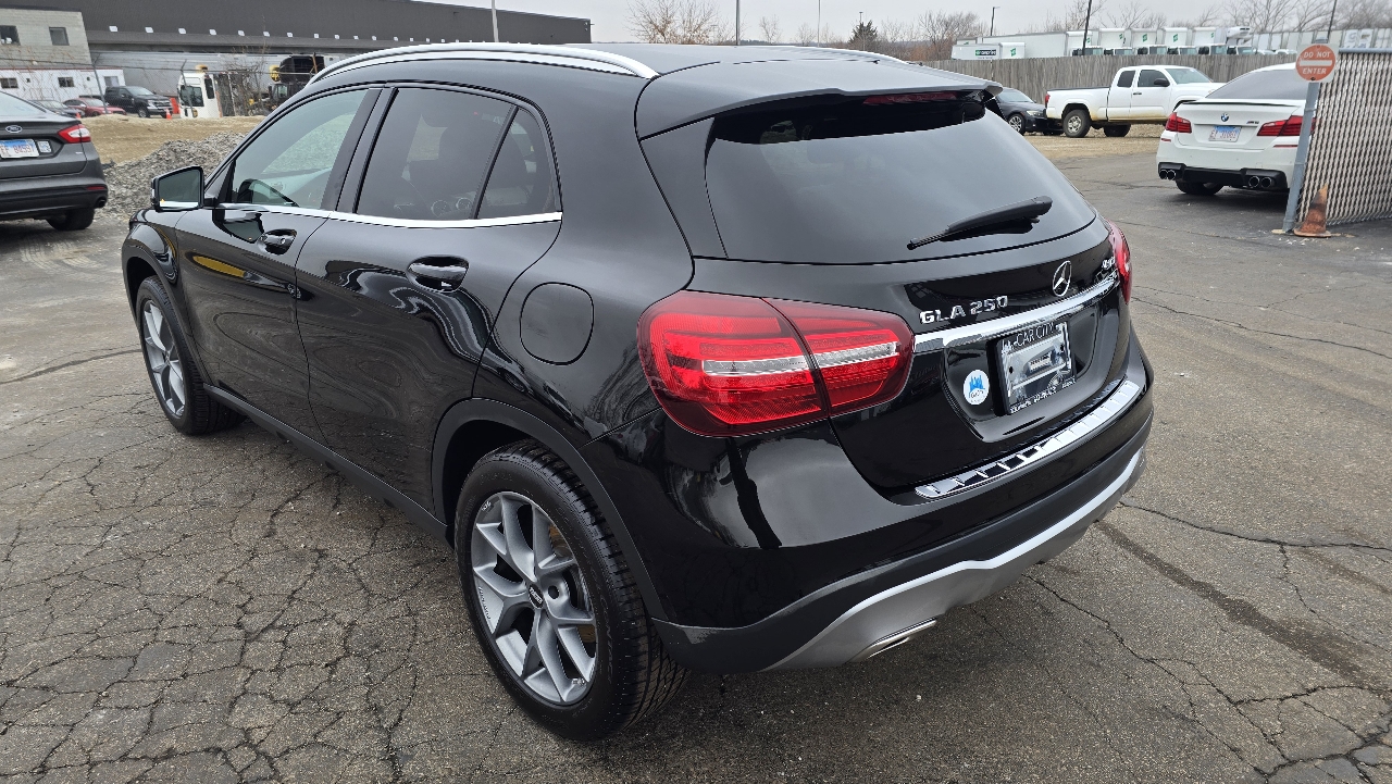 Mercedes-Benz GLA-Class GLA250 4MATIC 2020