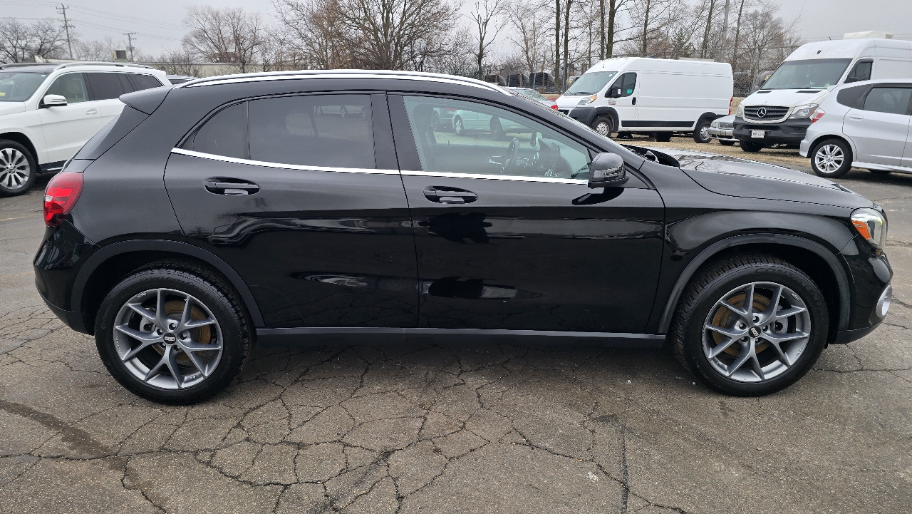 Mercedes-Benz GLA-Class GLA250 4MATIC 2020