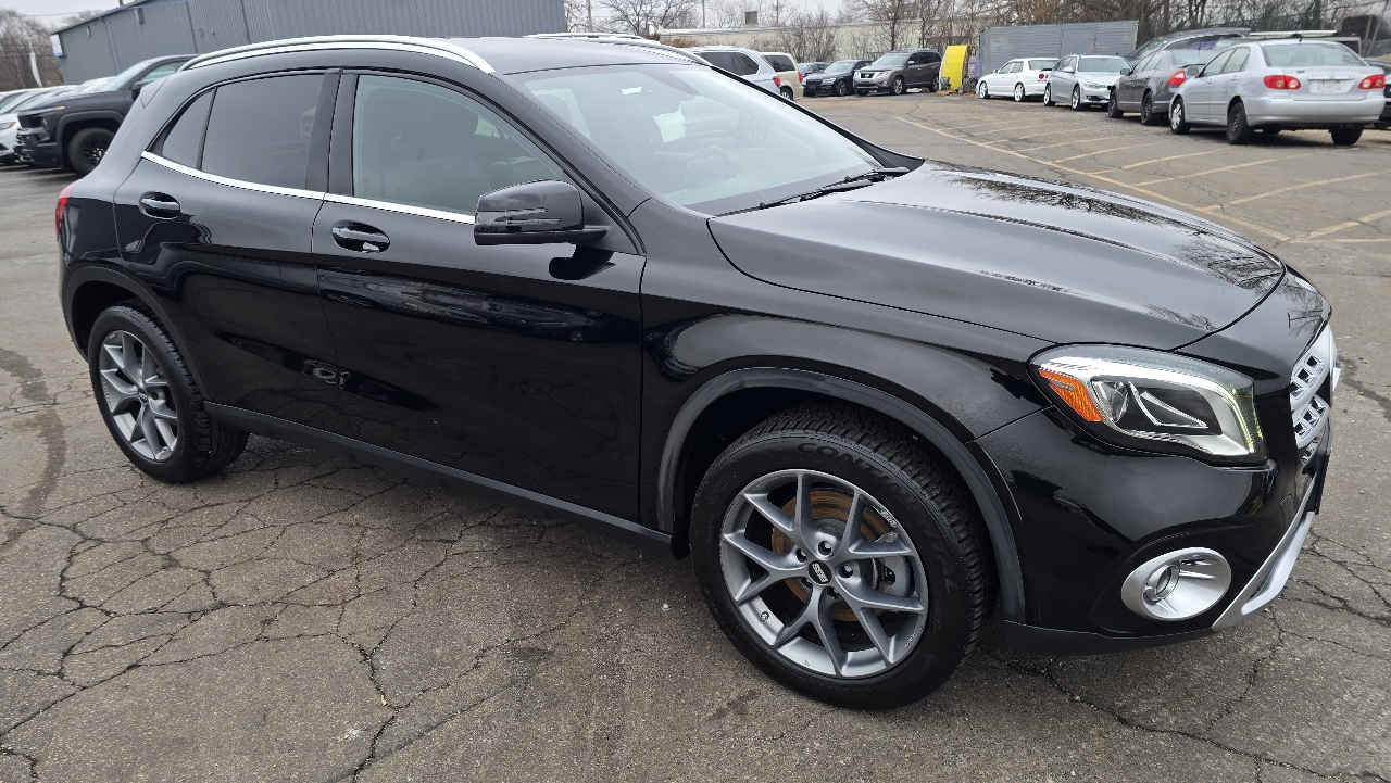 Mercedes-Benz GLA-Class GLA250 4MATIC 2020
