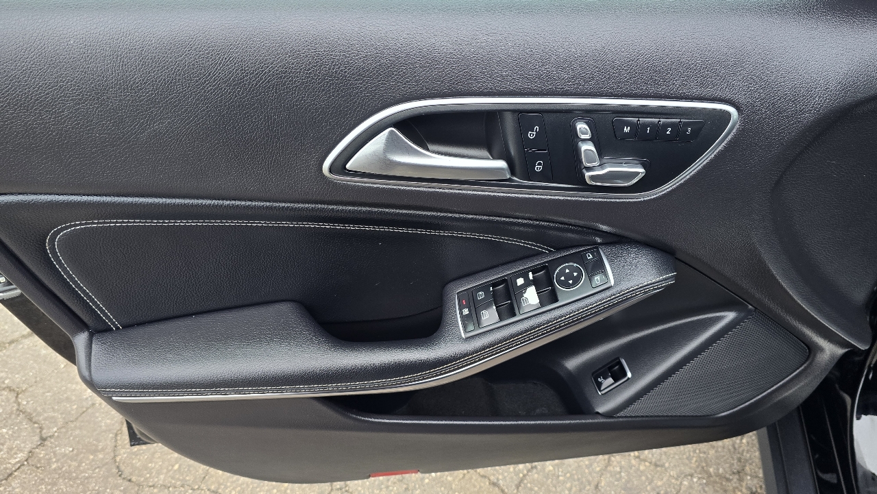 Mercedes-Benz GLA-Class GLA250 4MATIC 2020