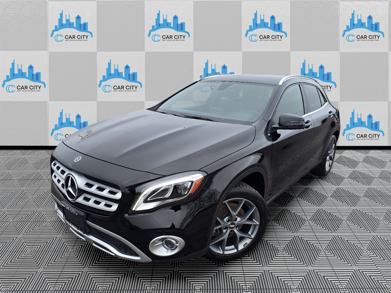 Mercedes-Benz GLA-Class GLA250 4MATIC 2020