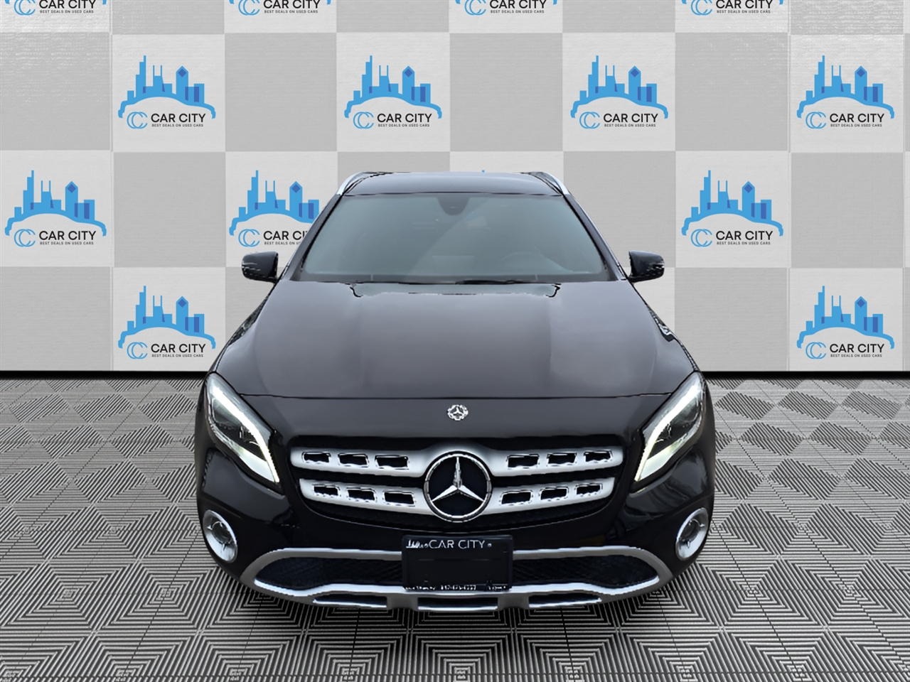 Mercedes-Benz GLA-Class GLA250 4MATIC 2020