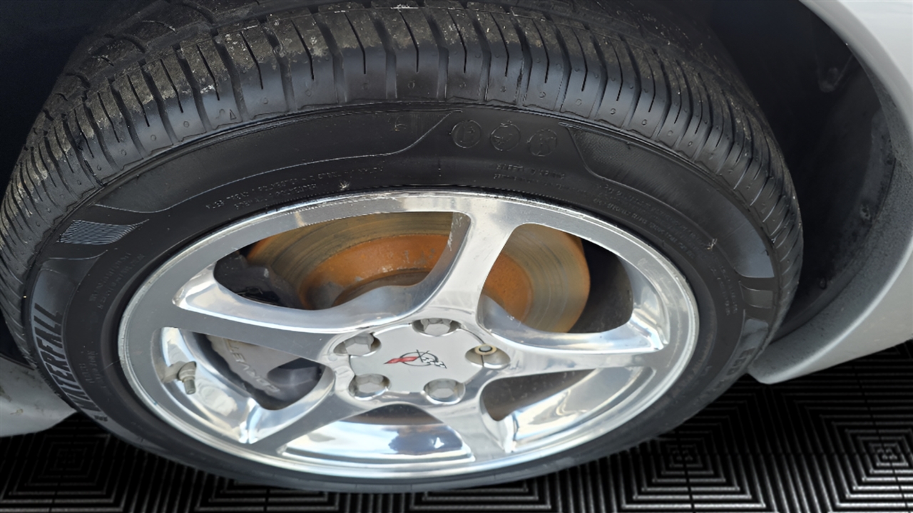 Chevrolet Corvette Convertible 2001