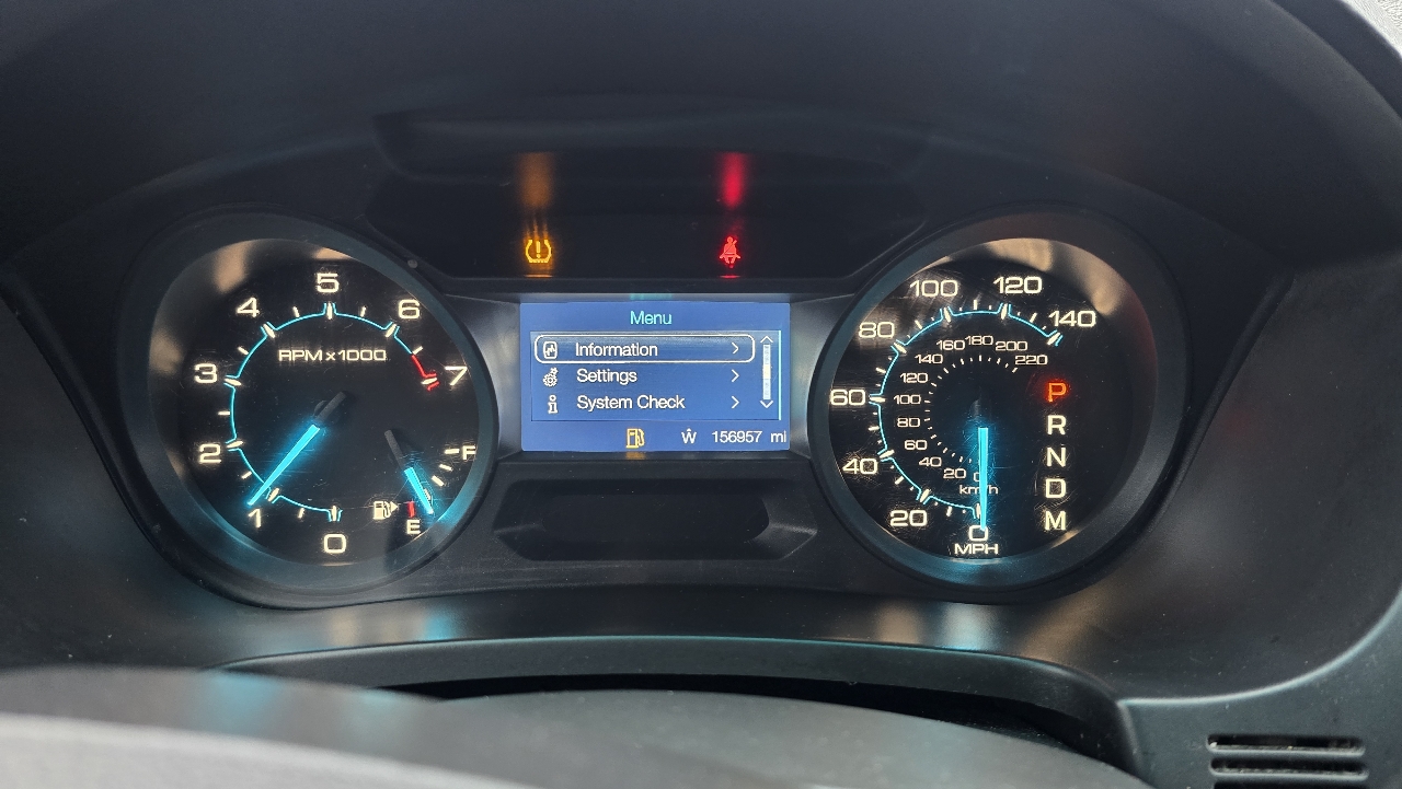 Ford Explorer Base FWD 2013