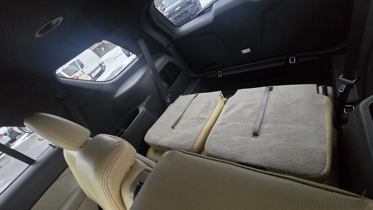 Ford Explorer Base FWD 2013