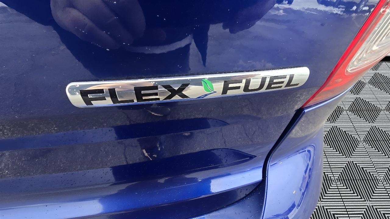 Ford Explorer Base FWD 2013