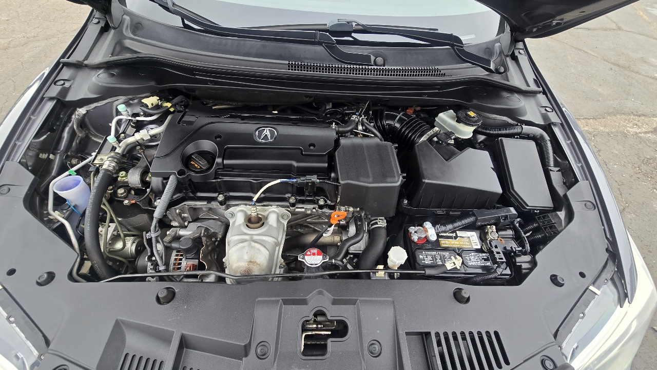 Acura ILX 8-Spd AT w/ AcuraWatch Plus Package 2018