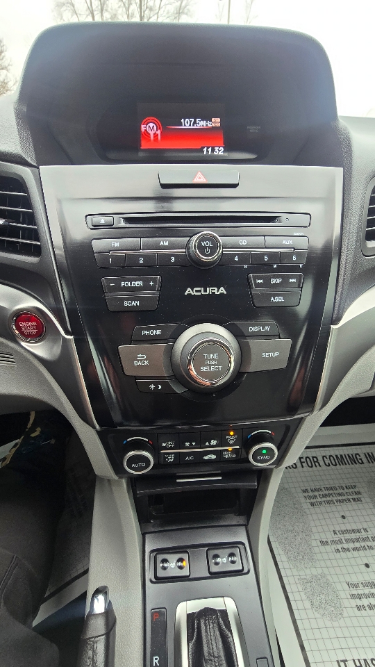 Acura ILX 8-Spd AT w/ AcuraWatch Plus Package 2018