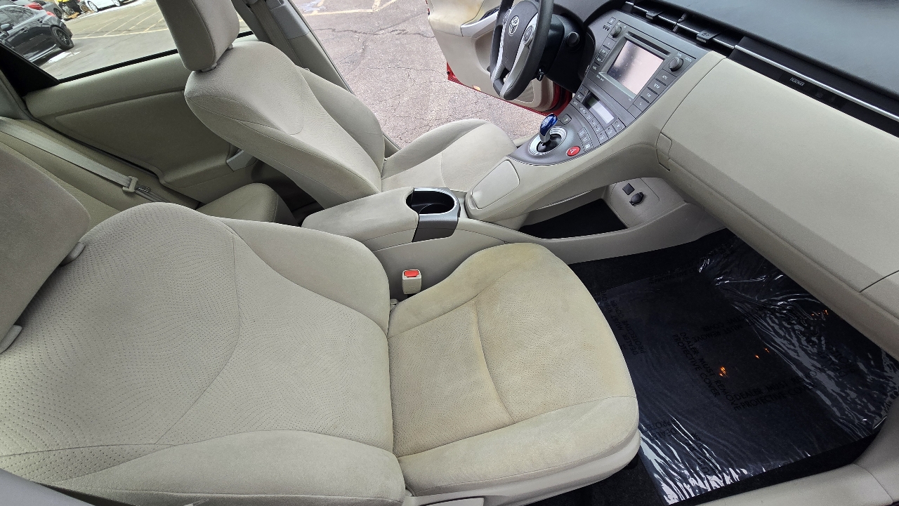 Toyota Prius Four 2015