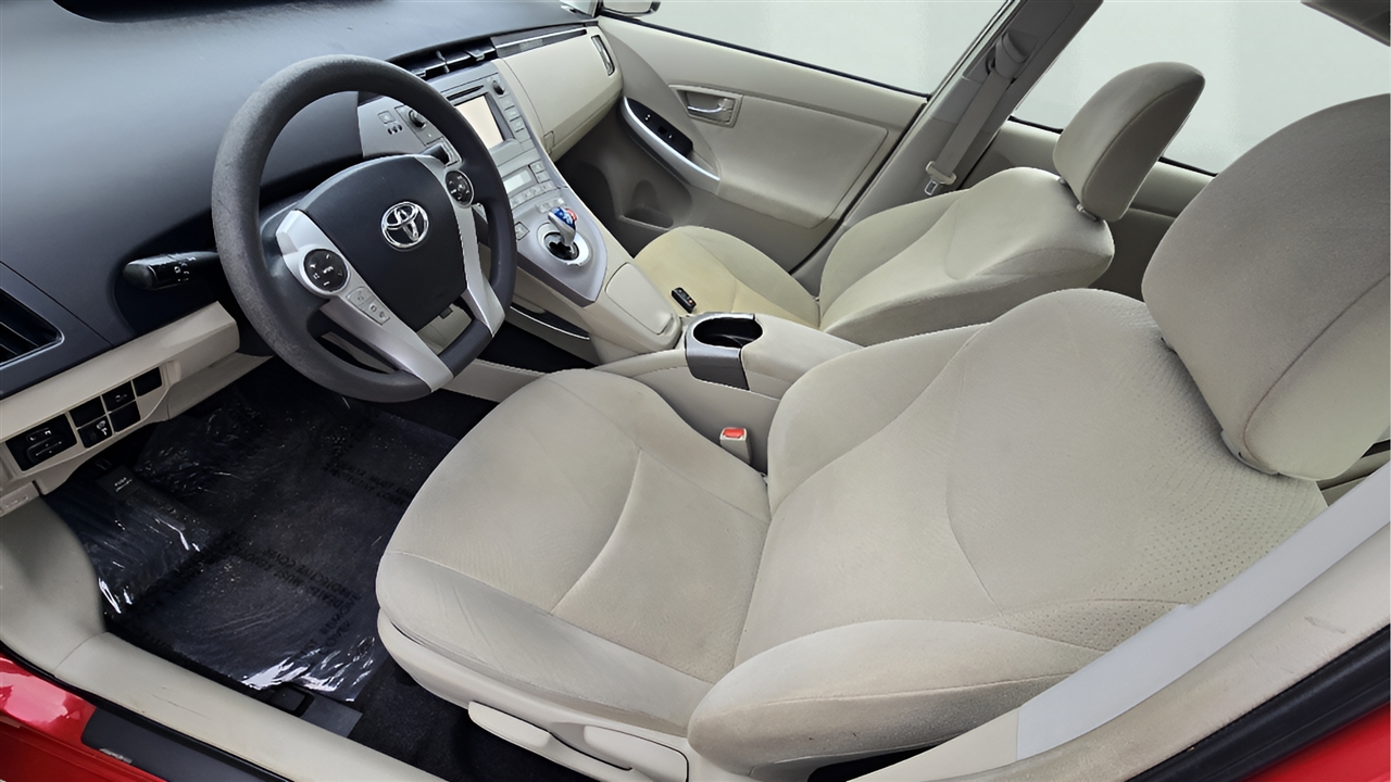 Toyota Prius Four 2015