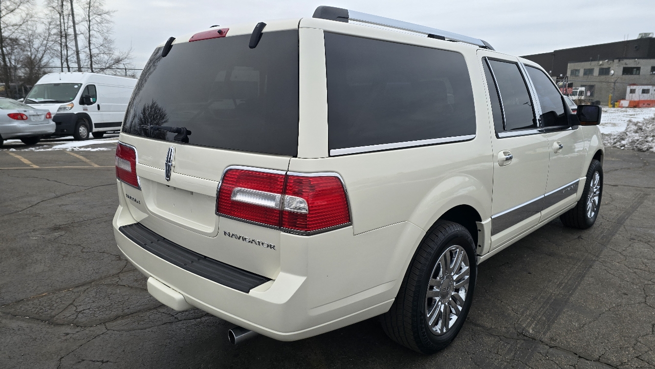Lincoln Navigator L 4WD 2008