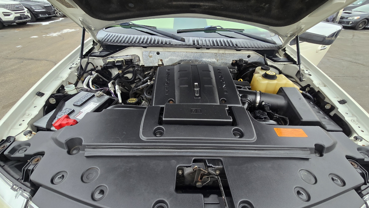 Lincoln Navigator L 4WD 2008