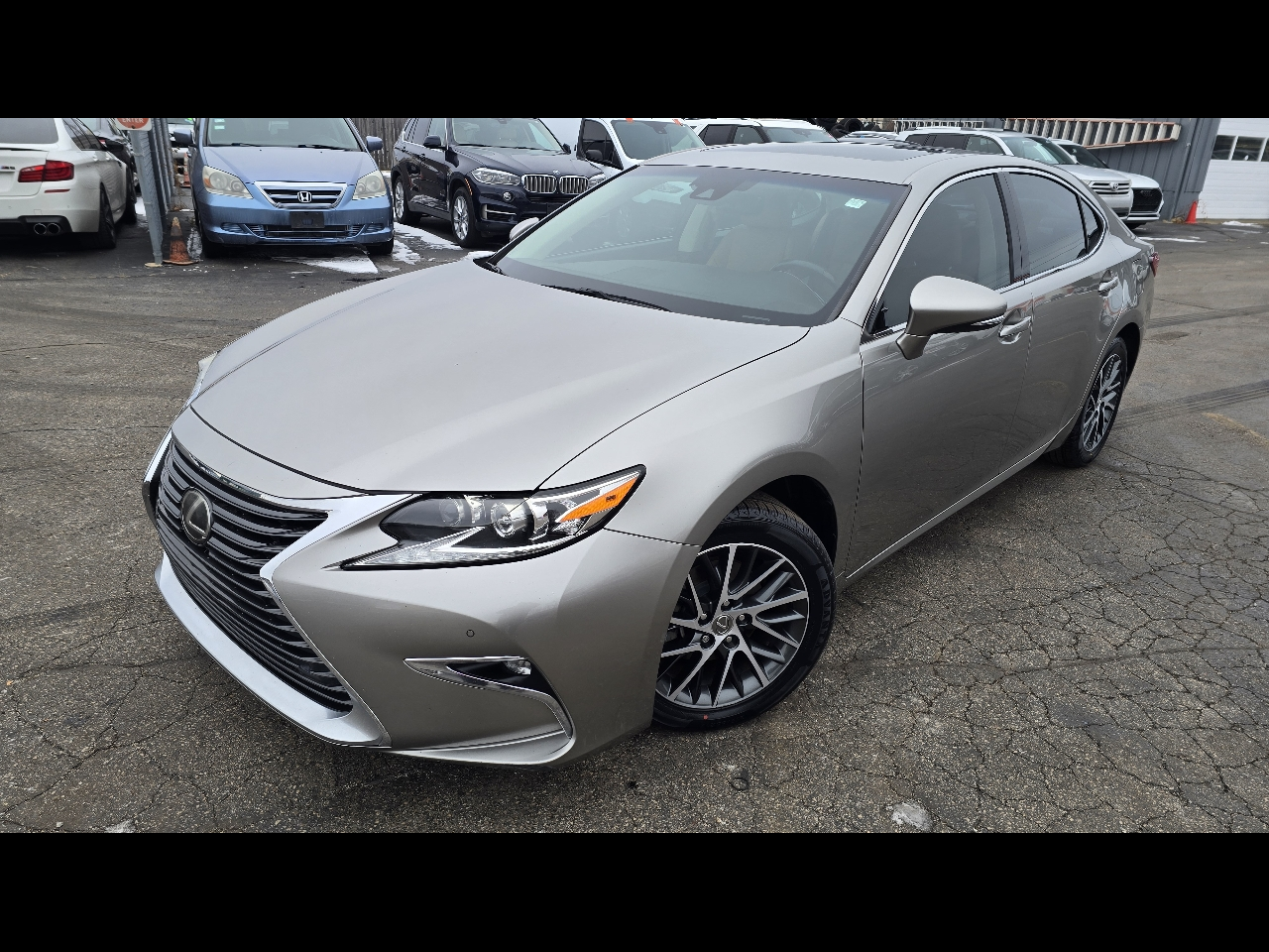 Lexus ES 350 Sedan 2017