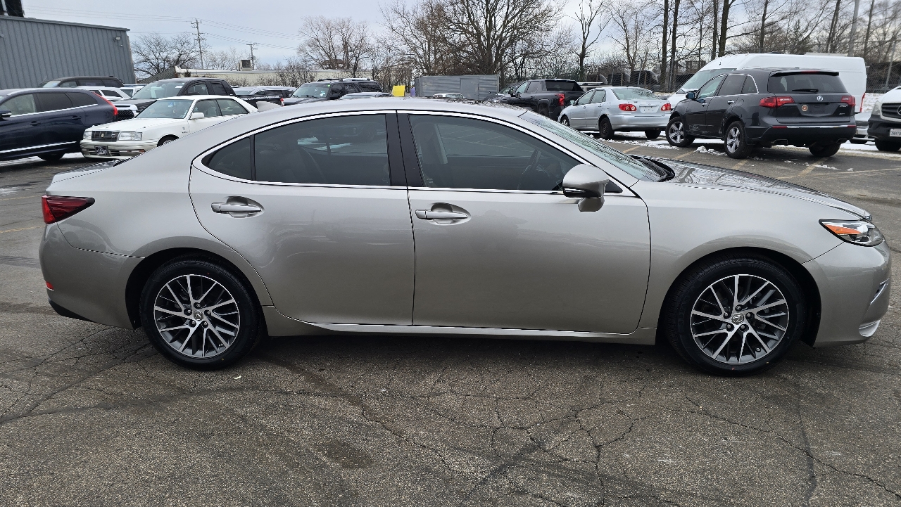 Lexus ES 350 Sedan 2017