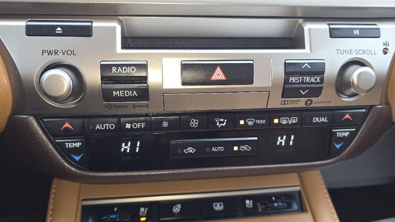 Lexus ES 350 Sedan 2017