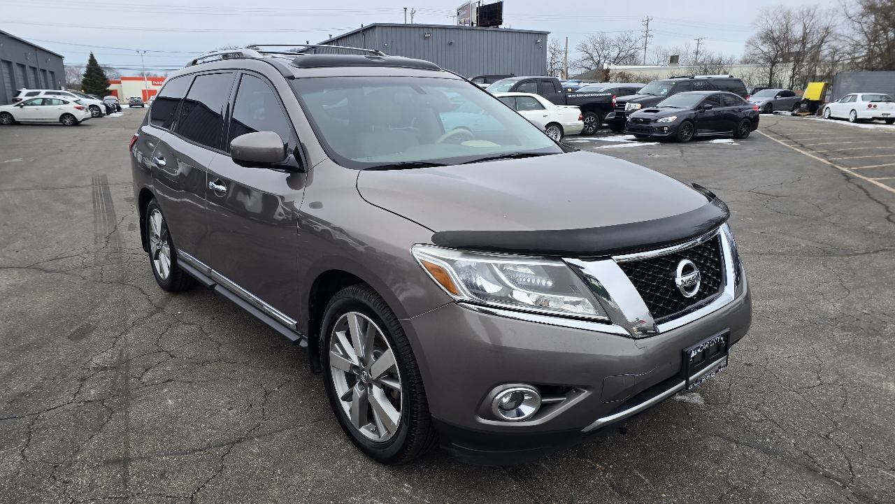 Nissan Pathfinder Platinum 4WD 2013