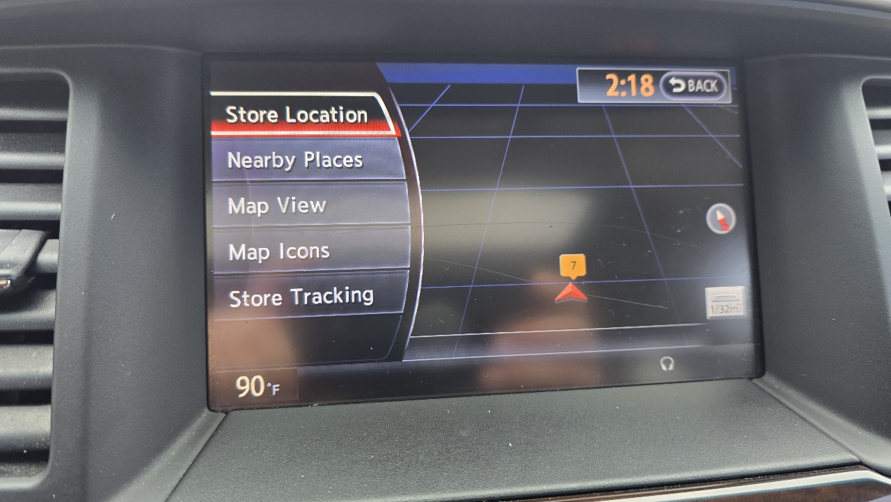 Nissan Pathfinder Platinum 4WD 2013