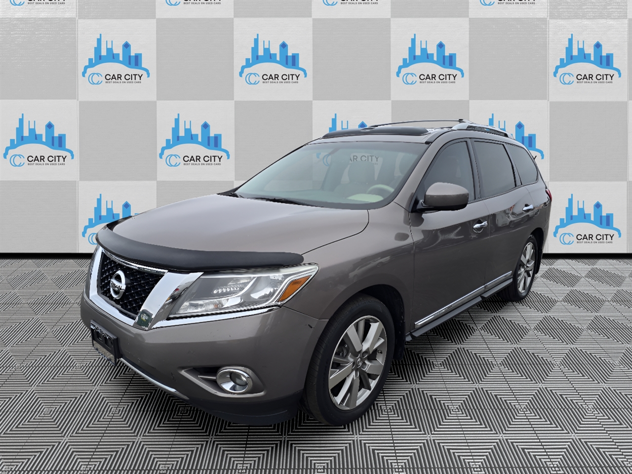 Nissan Pathfinder Platinum 4WD 2013