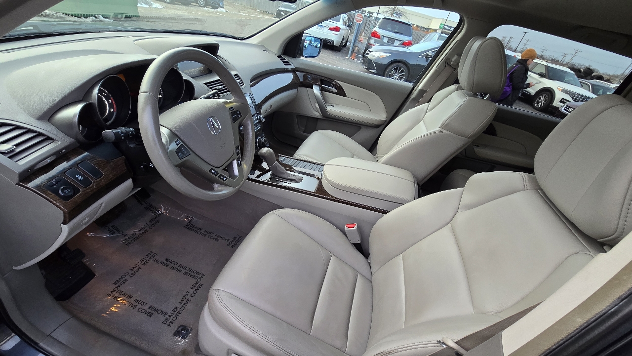 Acura MDX 6-Spd AT w/Tech Package 2013