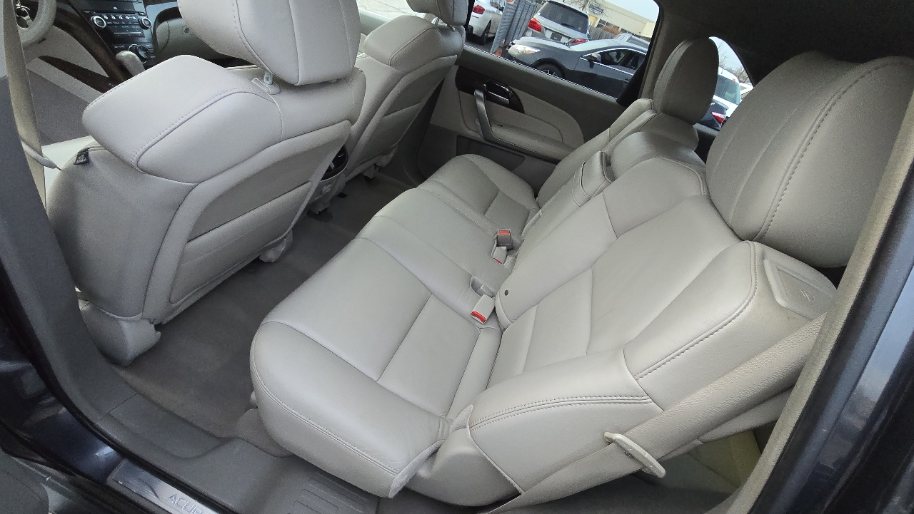 Acura MDX 6-Spd AT w/Tech Package 2013
