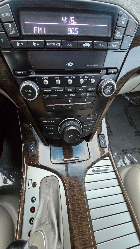 Acura MDX 6-Spd AT w/Tech Package 2013