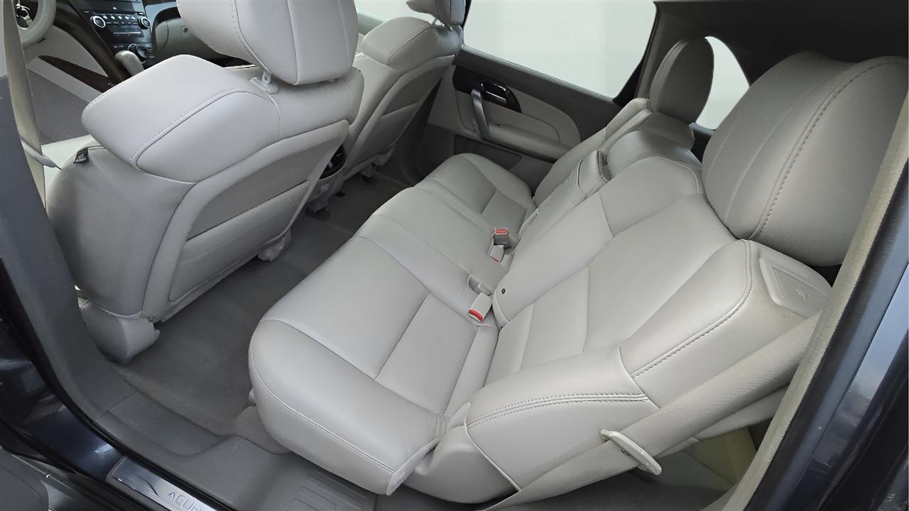 Acura MDX 6-Spd AT w/Tech Package 2013