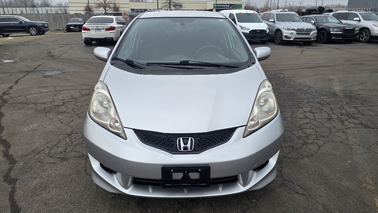 Honda Fit Sport 5-Speed AT 2011