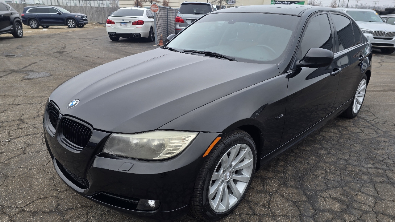 BMW 3-Series 328i xDrive SA 2011