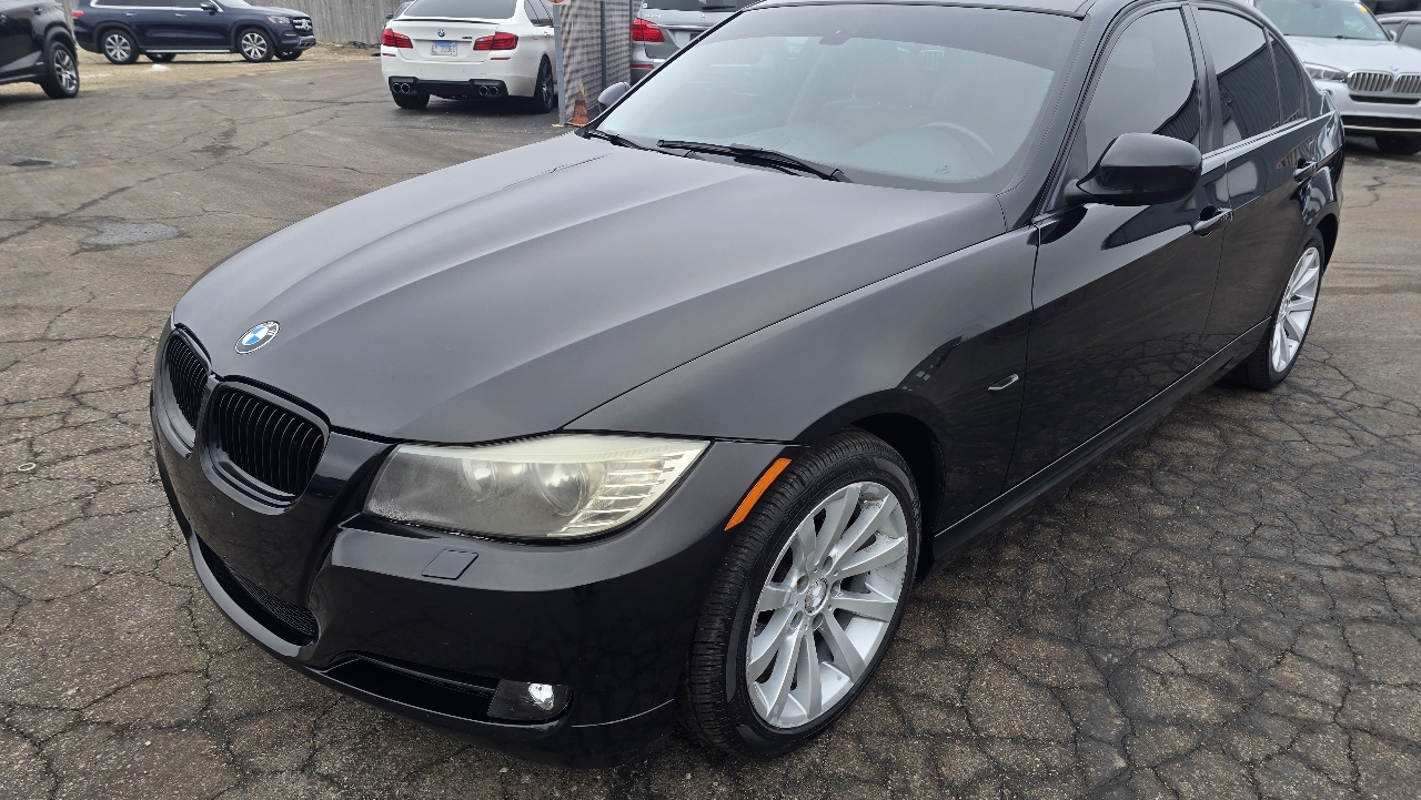 BMW 3-Series 328i xDrive SA 2011