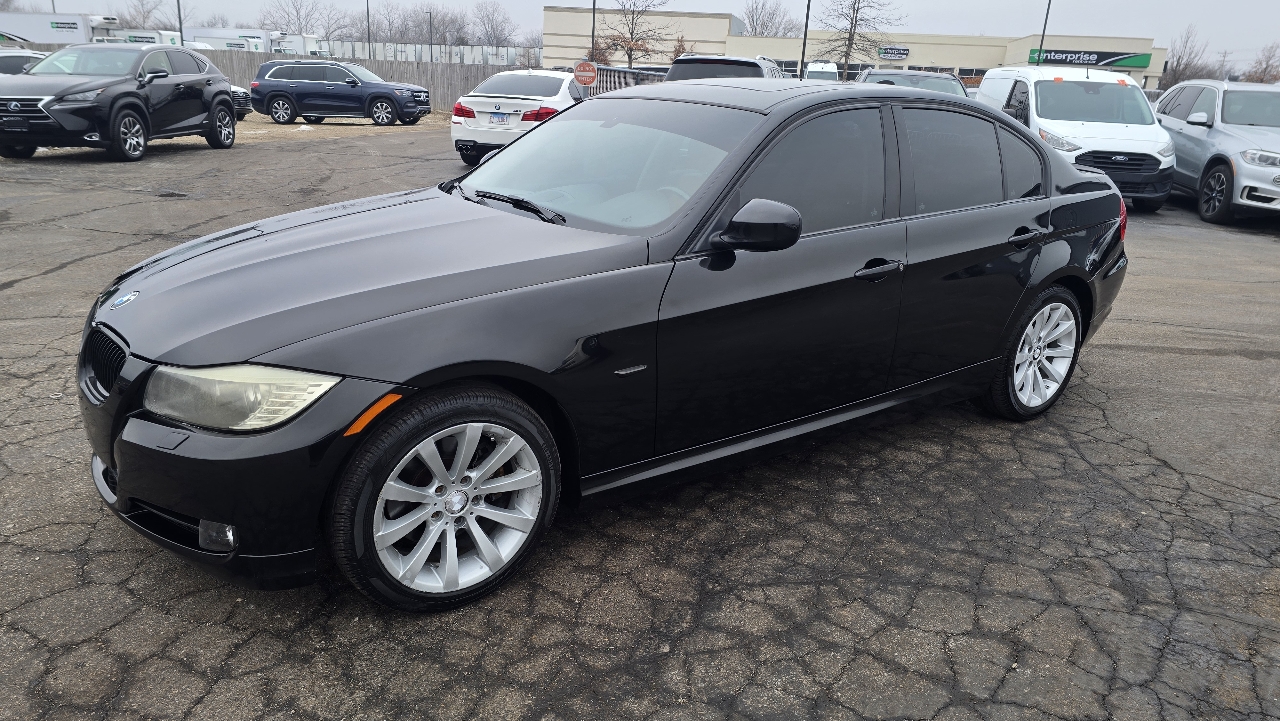 BMW 3-Series 328i xDrive SA 2011