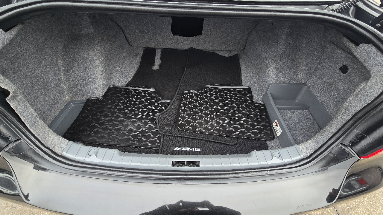 BMW 3-Series 328i xDrive SA 2011