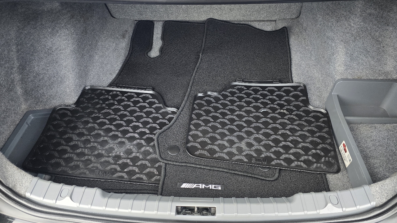 BMW 3-Series 328i xDrive SA 2011