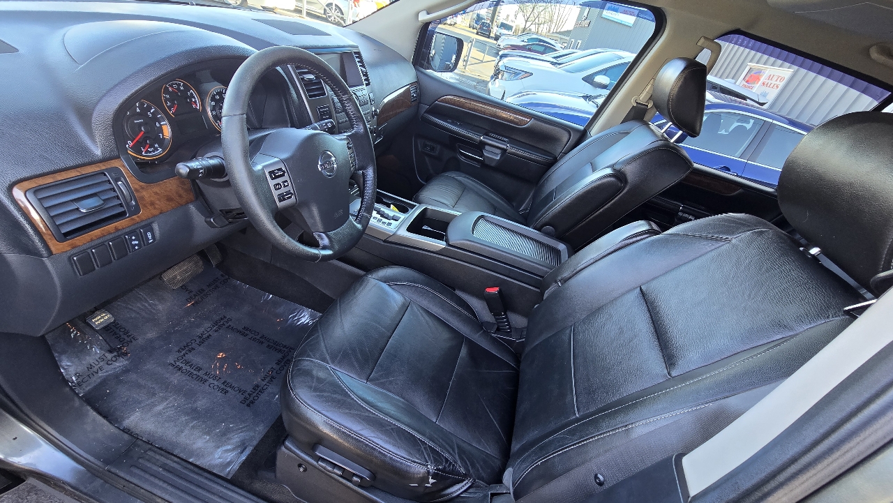 Nissan Armada SL 4WD 2011