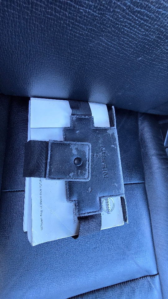 Nissan Armada SL 4WD 2011