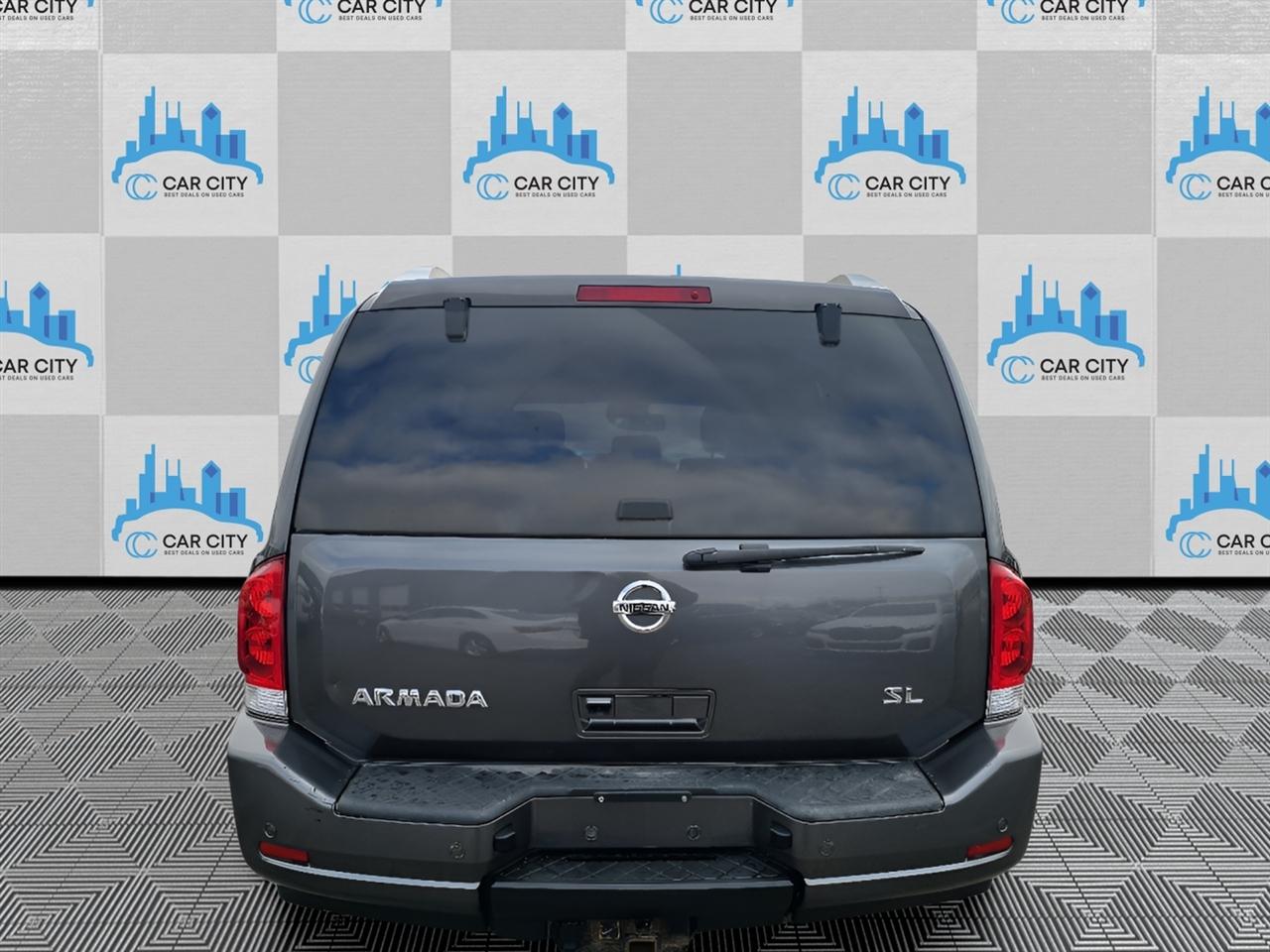Nissan Armada SL 4WD 2011