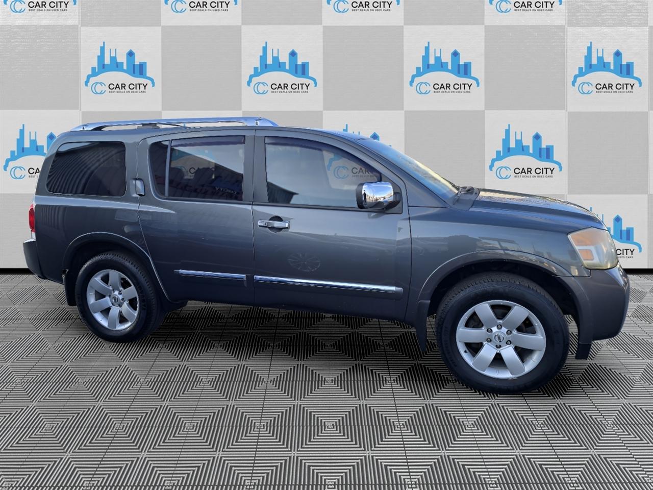 Nissan Armada SL 4WD 2011