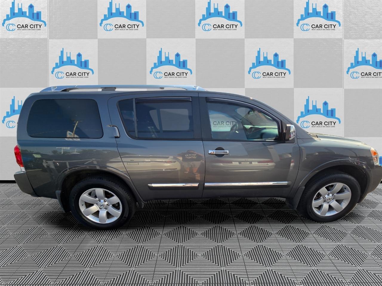 Nissan Armada SL 4WD 2011