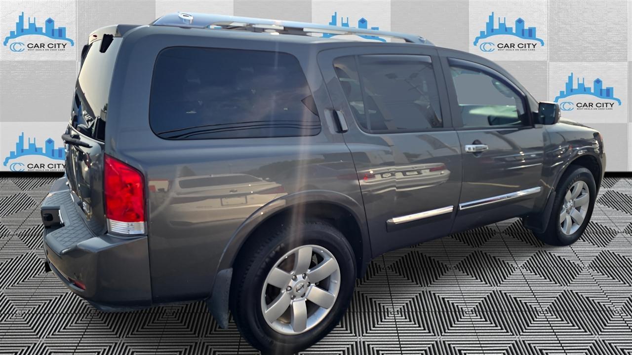 Nissan Armada SL 4WD 2011