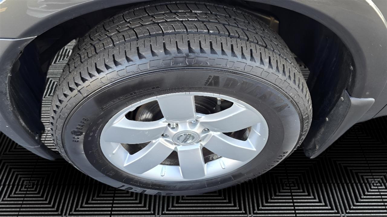 Nissan Armada SL 4WD 2011