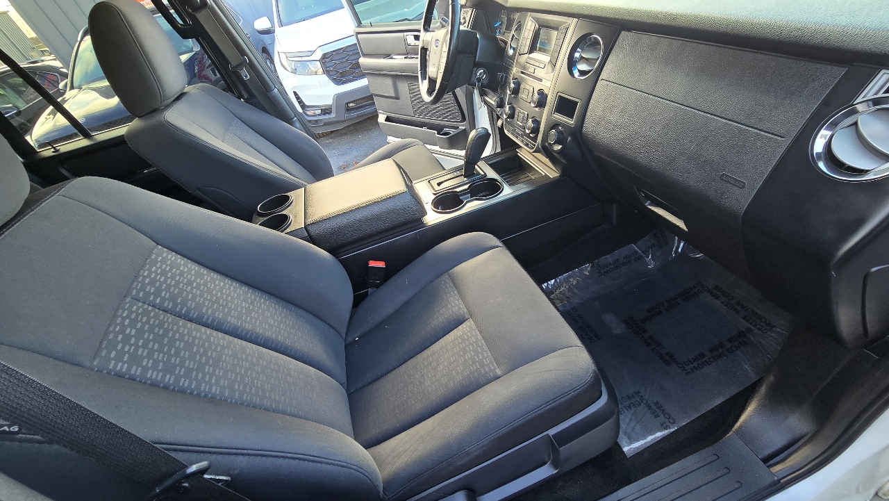 Ford Expedition XL 4WD 2017