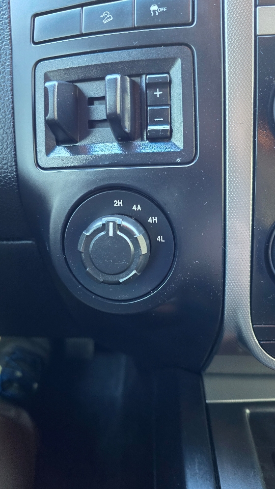 Ford Expedition XL 4WD 2017