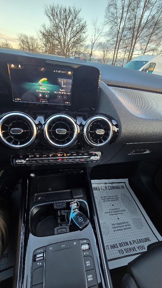 Mercedes-Benz GLA-Class GLA250 4MATIC 2021