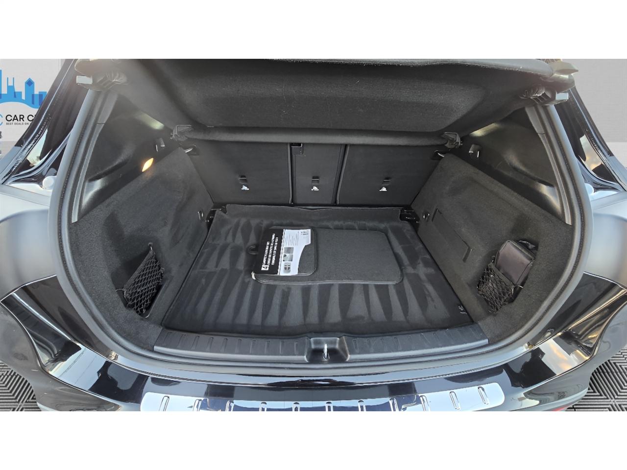 Mercedes-Benz GLA-Class GLA250 4MATIC 2021