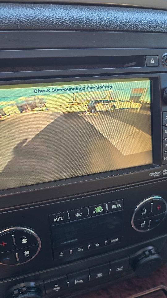 GMC Yukon Denali XL 4WD 2011