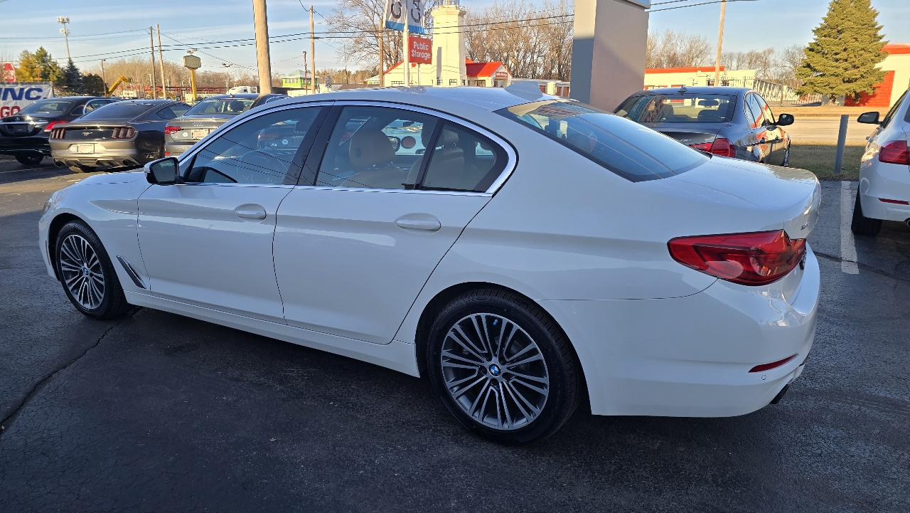 BMW 5-Series 530i xDrive 2020
