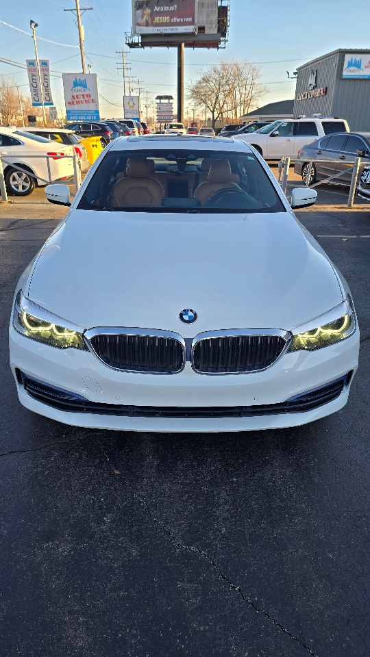 BMW 5-Series 530i xDrive 2020