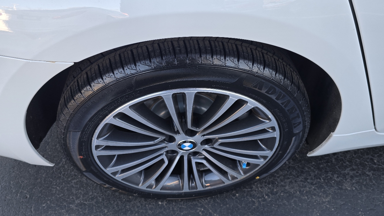 BMW 5-Series 530i xDrive 2020